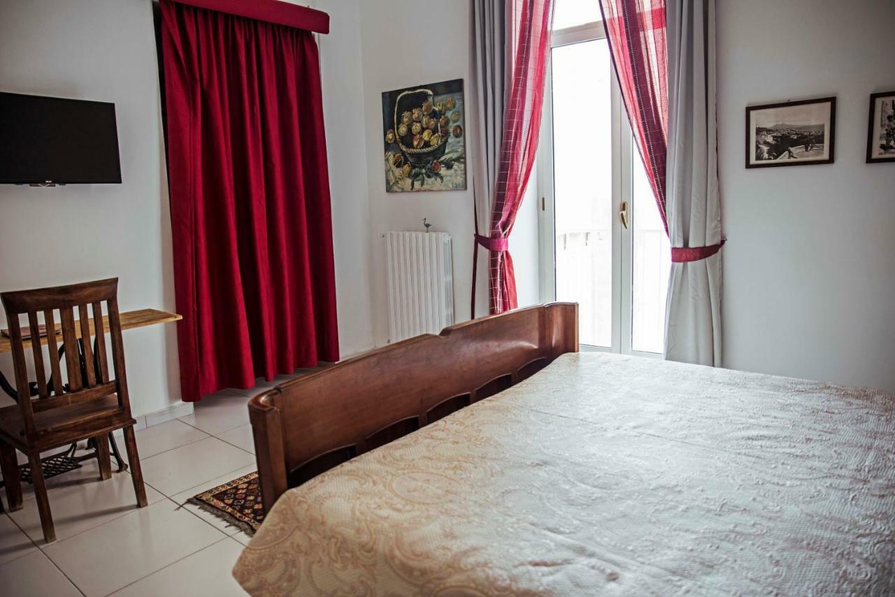 Miracoletti38 Hotel Naples Exterior photo
